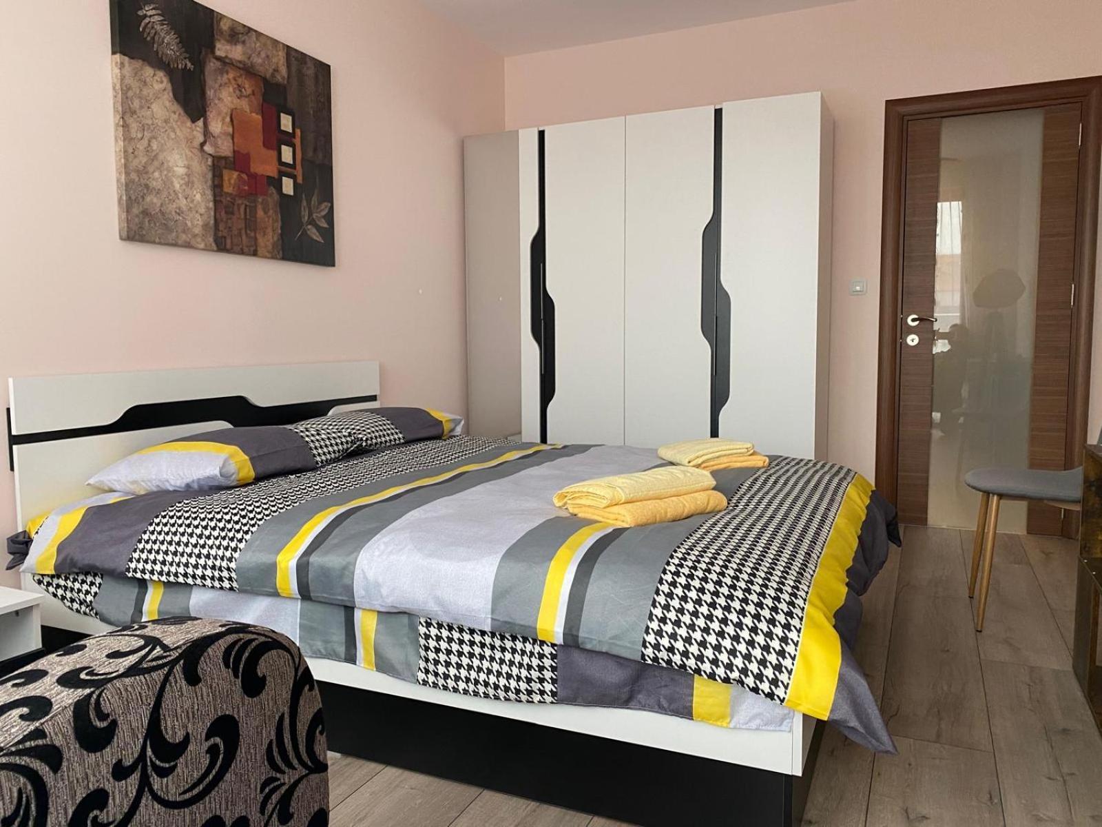 Stylish Apartment Near City Center 플로브디프 외부 사진